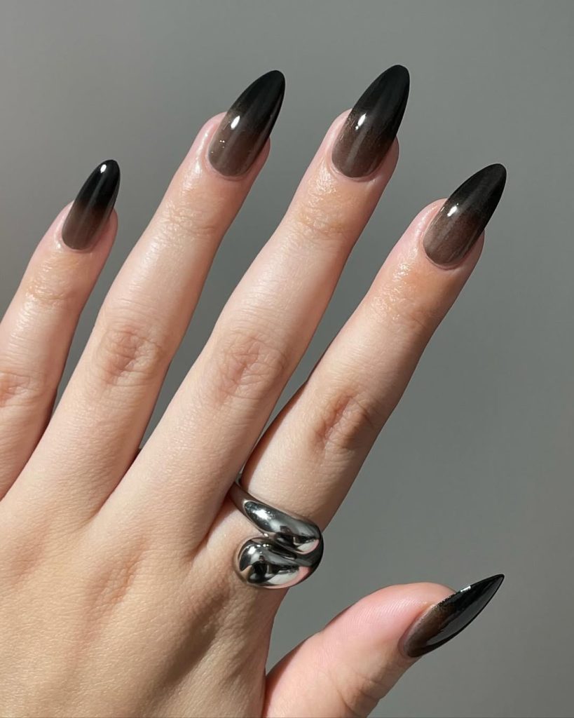 Black Ombré Nails