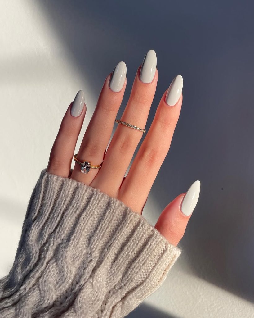 Soft Gray Nails