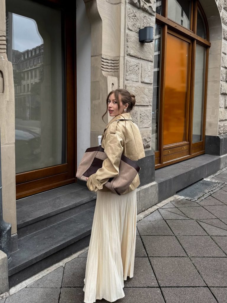 Effortless Neutral Elegance