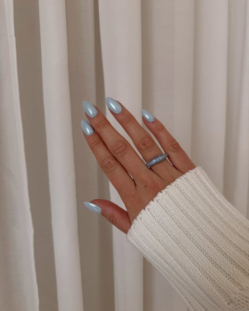 Snowy Blue Chrome Nails