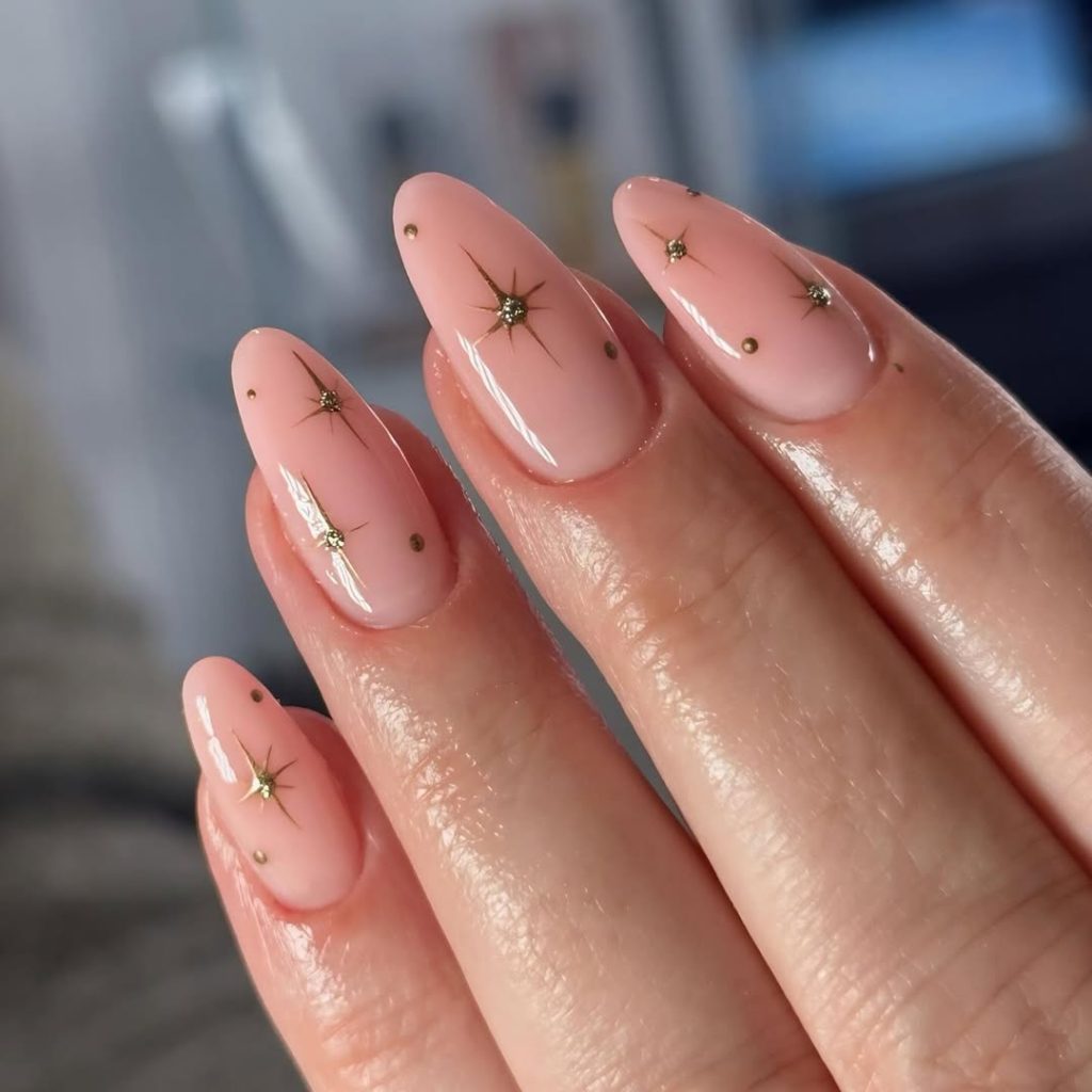 Minimal Gold Starburst