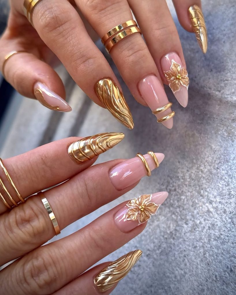 Sculpted Gold Wave