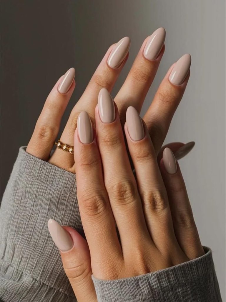 Creamy Latte Nails