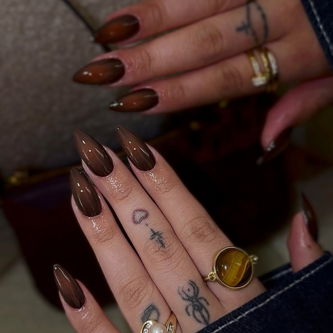 Glossy Chocolate Brown