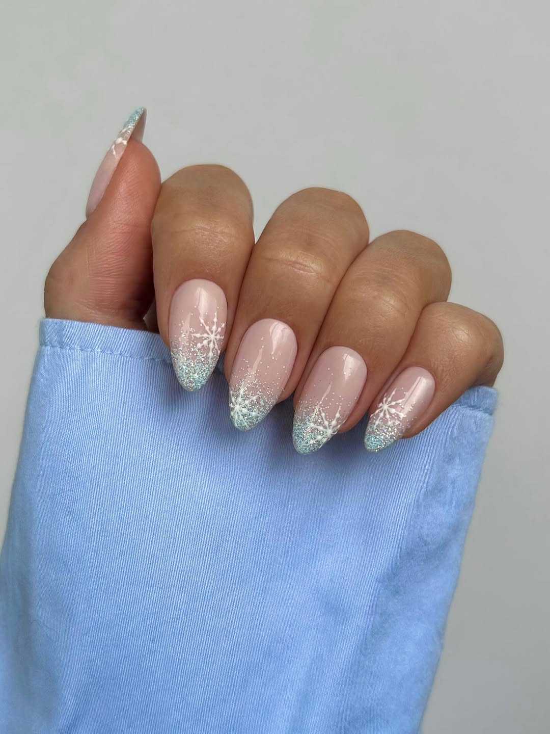 Snowflake Accent Nails
