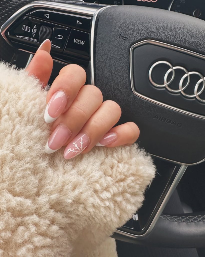 Cozy Snowflake Detail