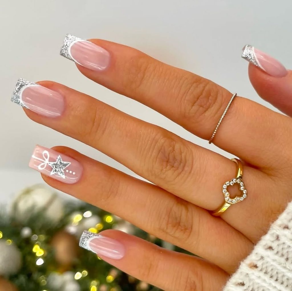 Silver Star Gift Wrap Nails