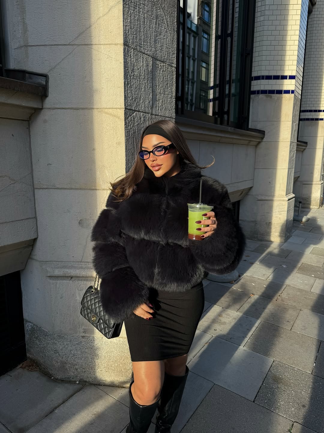 Cozy Black Fuzzy Street Style