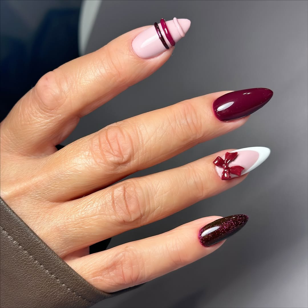 Minimal Burgundy Nails
