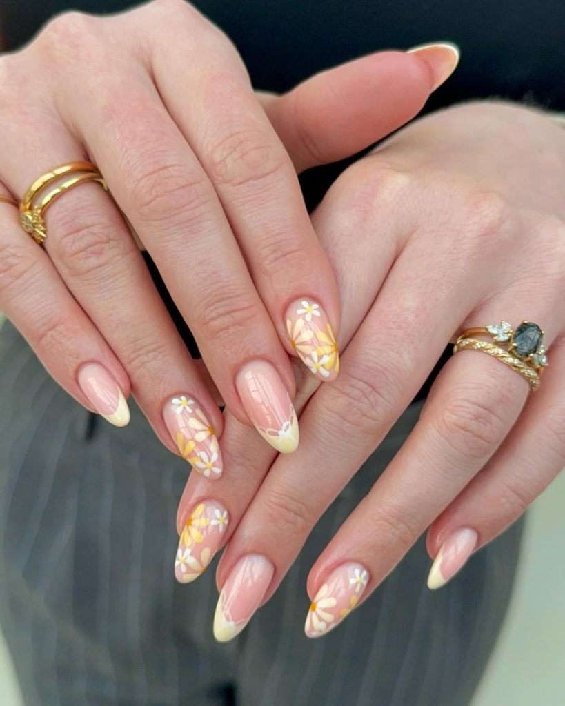 Butter Yellow Cottage Nails