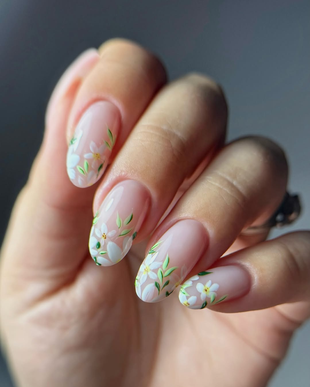 Daisy Garden Nails