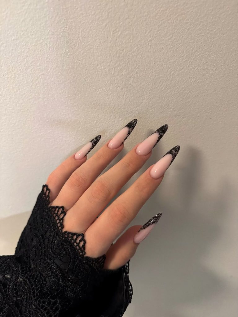 French Lace Tips
