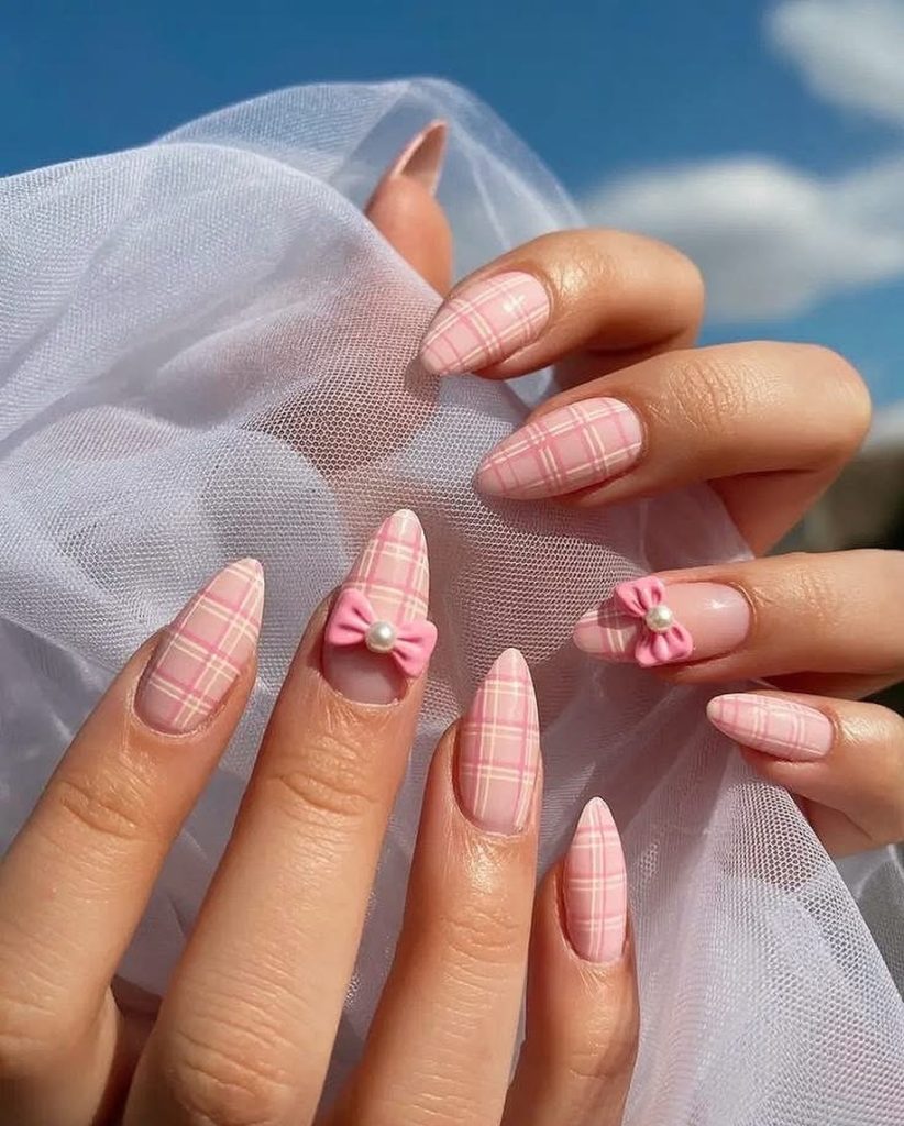 Strawberry Milk Grid