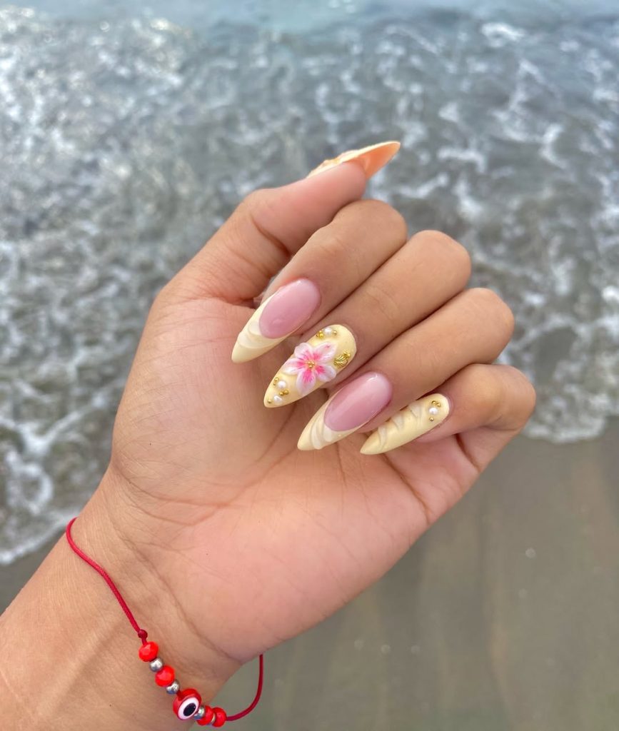 Seashell Bloom Nails