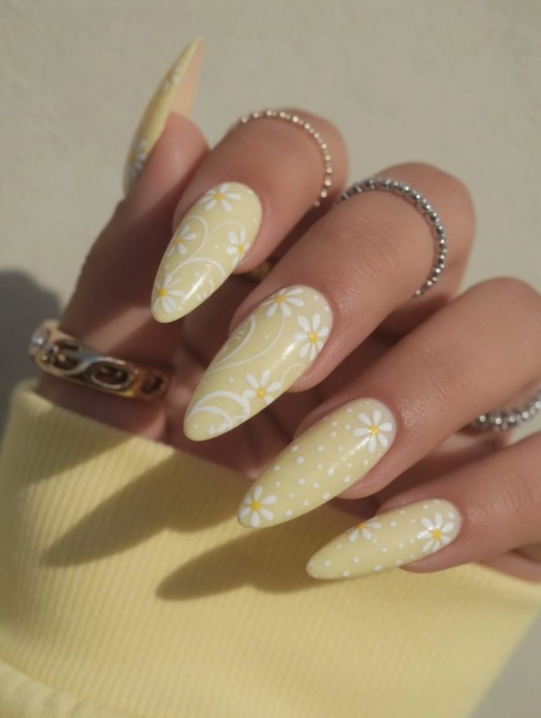 Lemonade Daisy Swirl